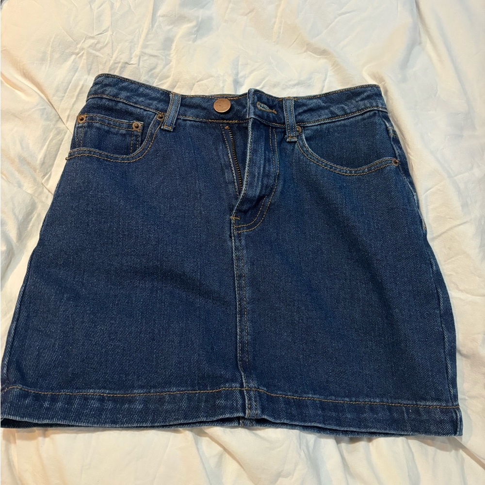 Denim mini skirt 💙